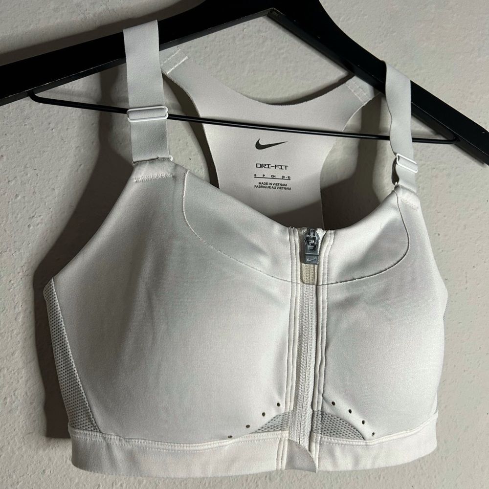Nike Alpha High Support Padded Zip-Front Sports Bra Size S - Picture 3 of 10